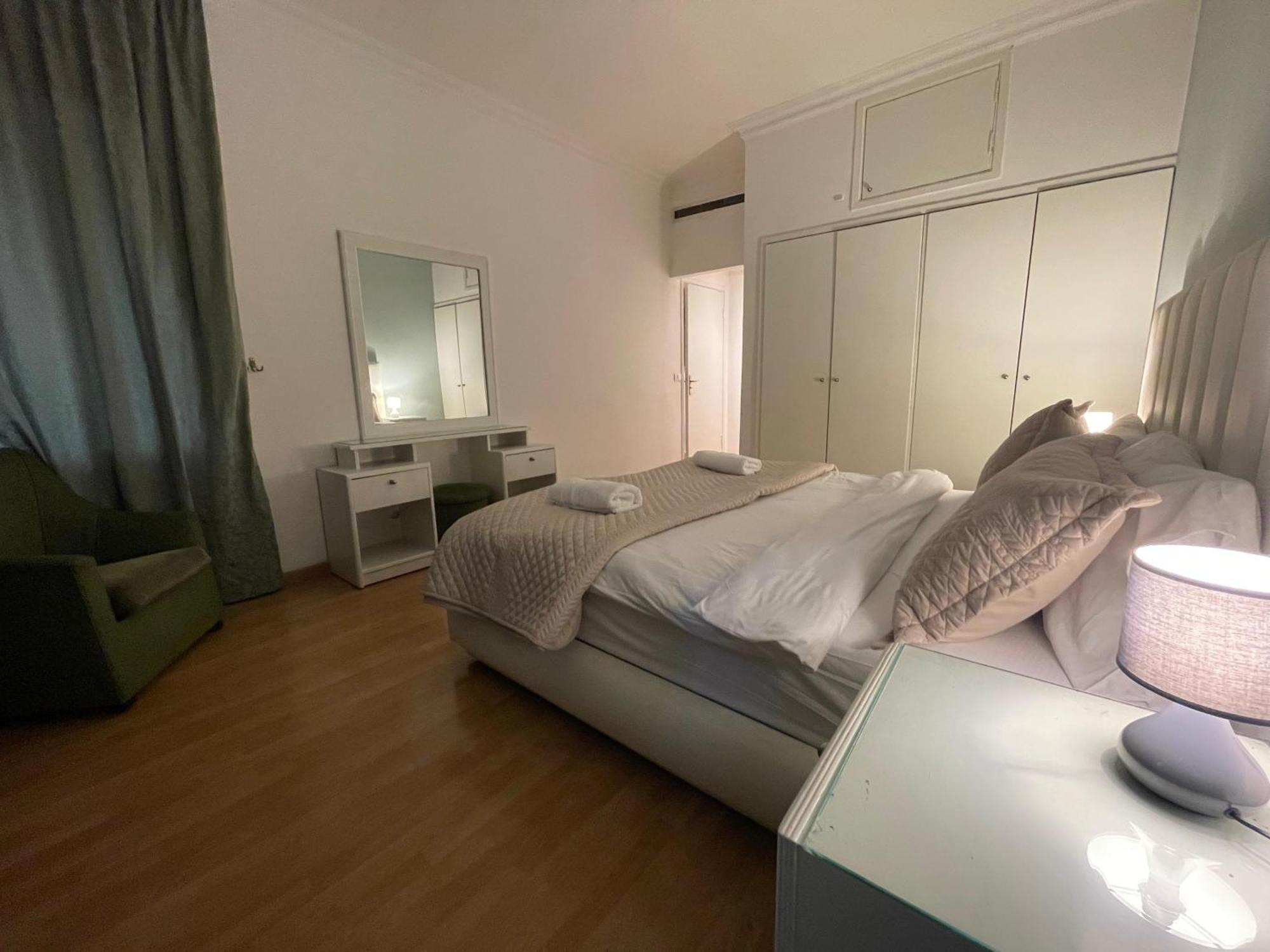 Elegant Suites Beirut Exterior photo